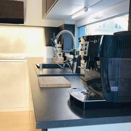House Flow, 3 Room With Terrace, Free 2 Parking Pressburg Exterior foto
