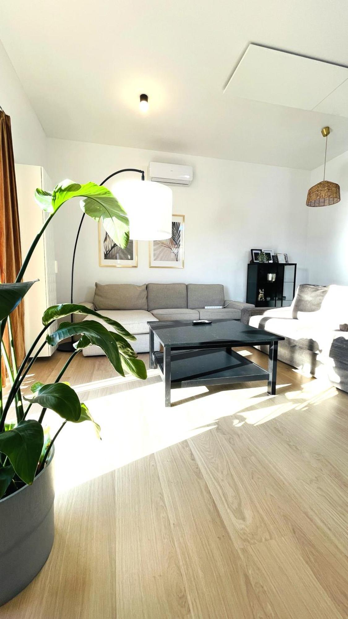 House Flow, 3 Room With Terrace, Free 2 Parking Pressburg Exterior foto